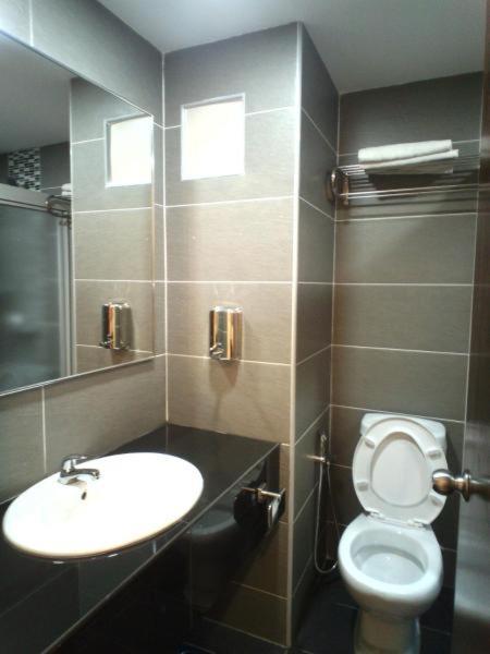 Villa Hotel Segamat Esterno foto